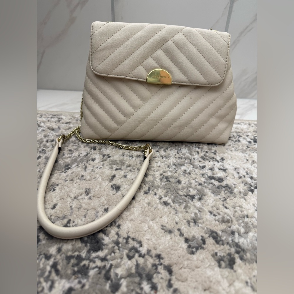 Liz Claiborne‎ Nadia Crossbody Bag